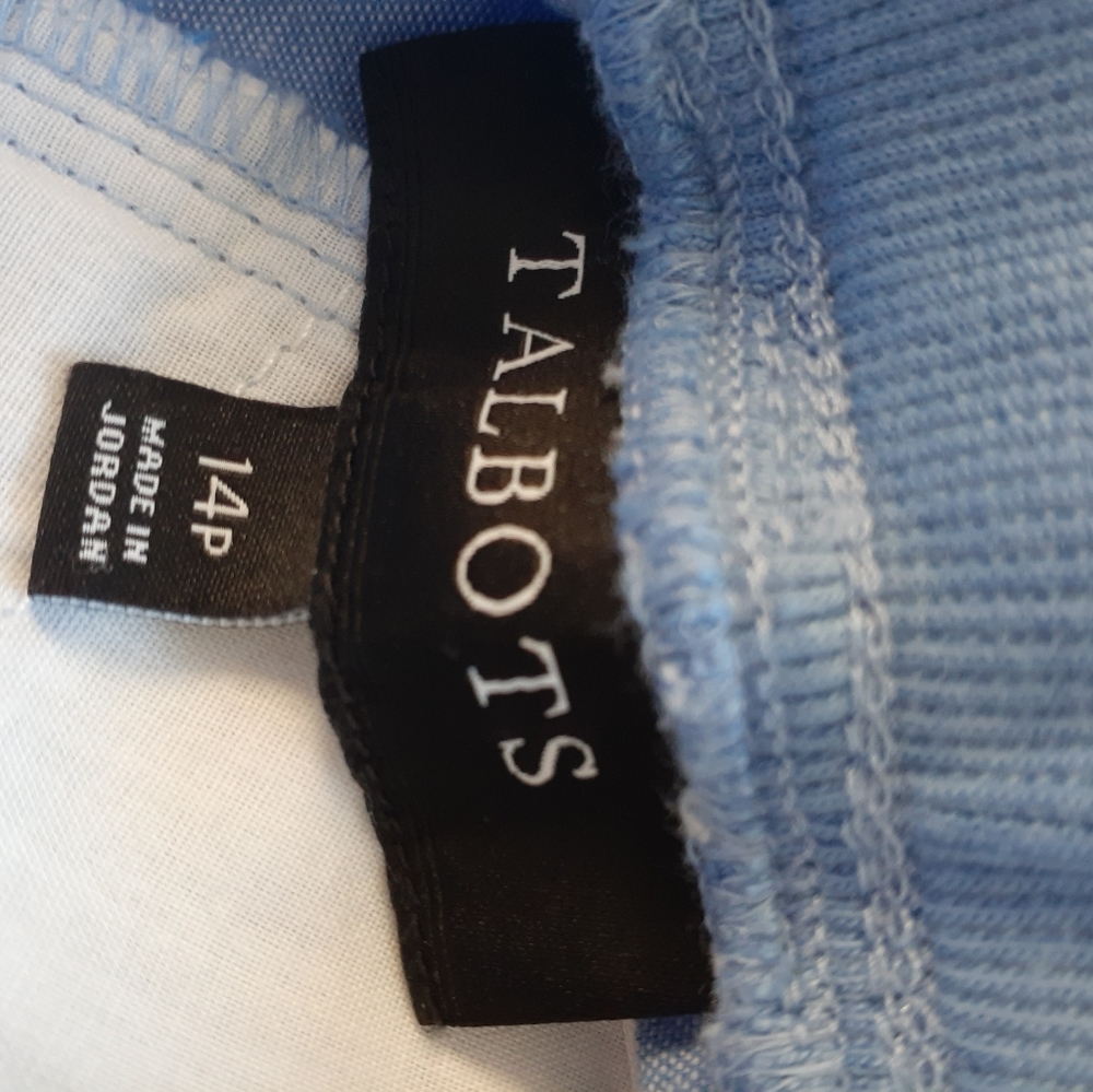 Capris - Picture 3 of 3